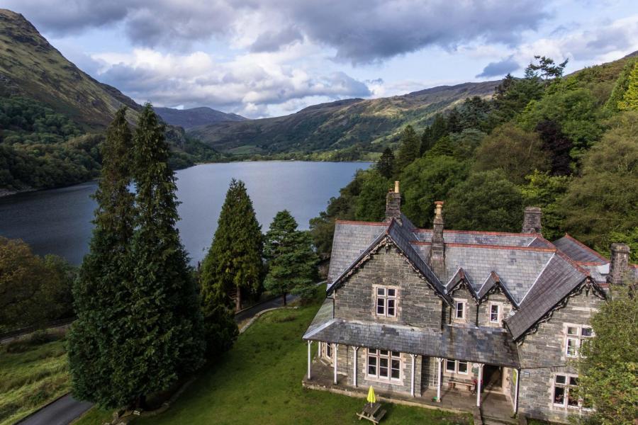 View over YHA Snowdon Bryn Gwyn 