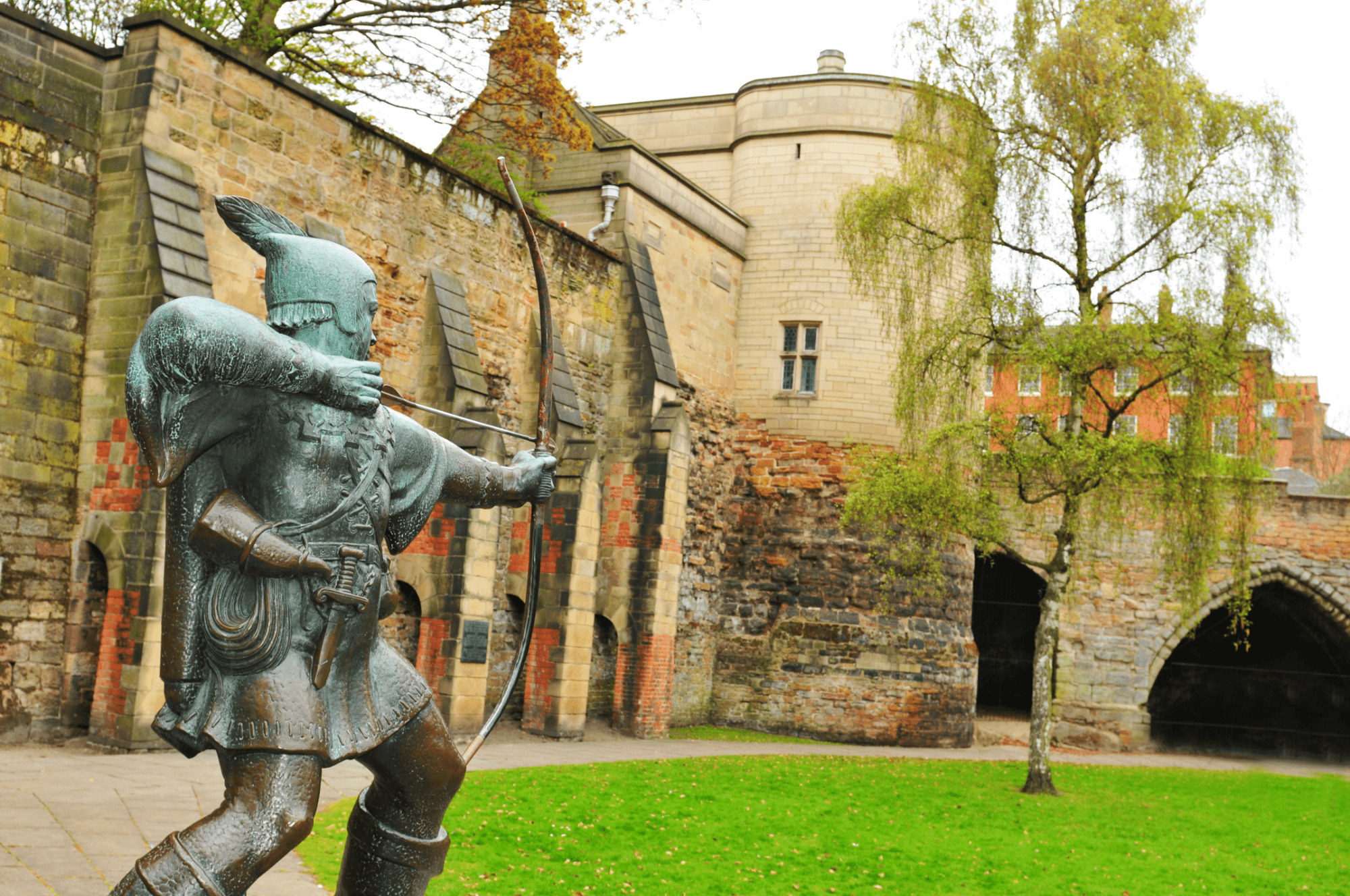 Robin hood statue